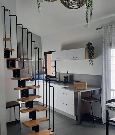 Apartment Charmant T3 Ponts Jumeaux Avec Terrasse